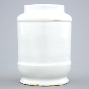 A polychrome Dutch Delft albarello-shaped pharmacy jar, 18th C. — 照片 3