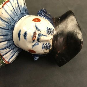 A polychrome Dutch Delft 'Bobbejak' rope twist handle cistern, 18th C. — photo 8
