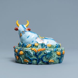 A polychrome Dutch Delft butter tub in the shape of a cow, 18th C. — photo 4