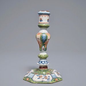 A polychrome Dutch Delft candlestick, 18th C. — photo 3