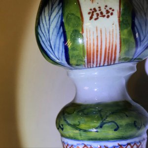A polychrome Dutch Delft candlestick, 18th C. — photo 9