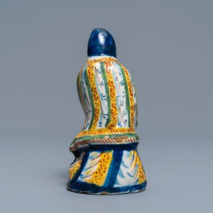 A polychrome Dutch Delft chinoiserie figure of the Chinese goddess Guanyin, 1st quarter 18th C. — 照片 4