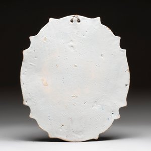 A polychrome Dutch Delft chinoiserie plaque, 18th C. — photo 2