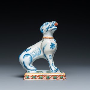 A polychrome Dutch Delft dog seated on a plinth, 18th C. — photo 2