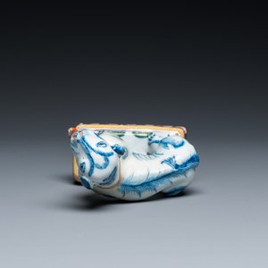 A polychrome Dutch Delft dog seated on a plinth, 18th C. — photo 6