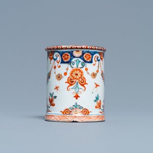 A polychrome Dutch Delft doré jam pot, 18th C. — photo 4