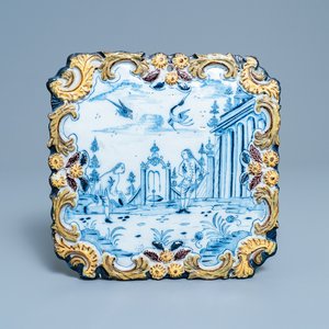 A polychrome Dutch Delft 'falconry' plaque, 18th C. — 照片 1