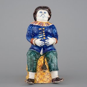 A polychrome Dutch Delft figural "Bobbejak" table fountain, 18th C. — 照片 2