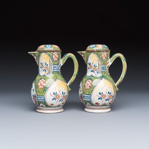 A polychrome Dutch Delft 'Four hearts' oil and vinegar set — photo 3