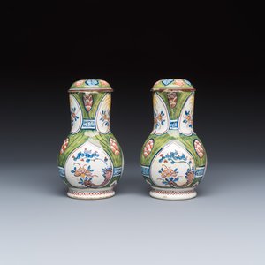 A polychrome Dutch Delft 'Four hearts' oil and vinegar set — photo 6