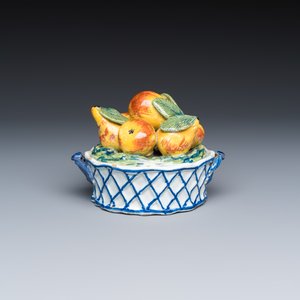 A polychrome Dutch Delft 'Fruit basket' butter tub and cover — photo 1