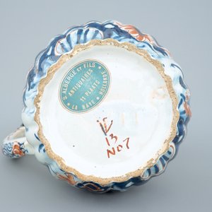 A polychrome Dutch Delft jug with cover, 18th C. — 照片 6