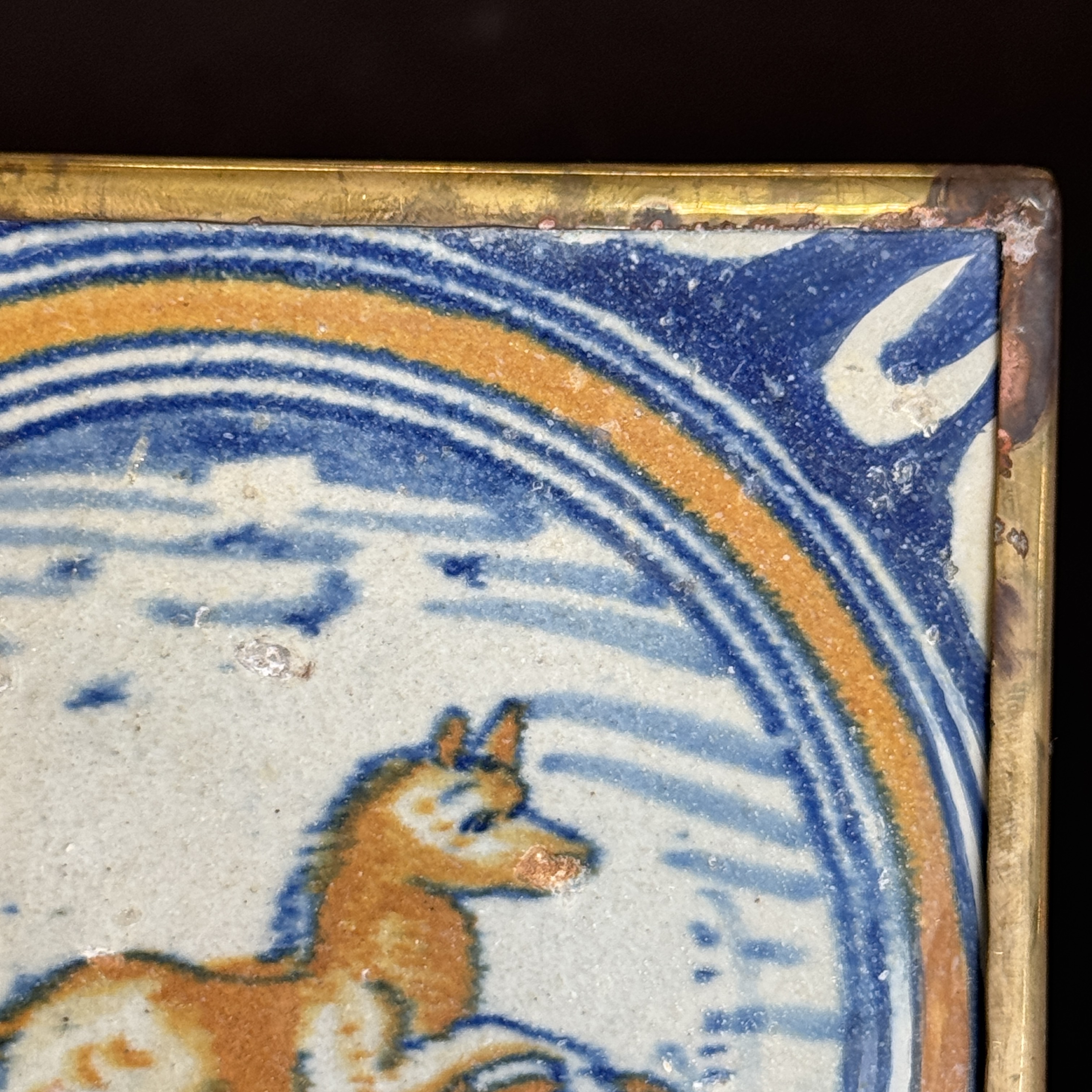 A polychrome Dutch Delft maiolica medallion tile with a leaping horse — photo 3