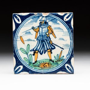 A polychrome Dutch Delft maiolica 'soldier' ​​medallion tile, late 16th C. — photo 1