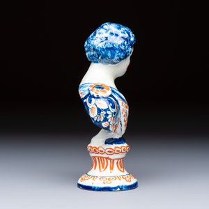 A polychrome Dutch Delft male bust of a Roman emperor or general, early 18th C. — foto 5