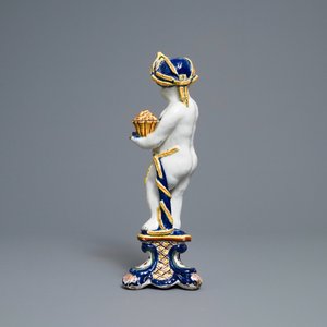 A polychrome Dutch Delft model of a boy, allegory of spring, 18th C. — photo 3