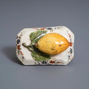 A polychrome Dutch Delft model of a lemon on a base, ca. 1800 — photo 9
