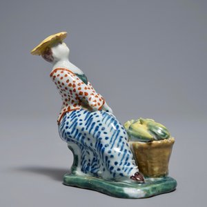 A polychrome Dutch Delft model of a melon seller, 18th C. — 照片 3