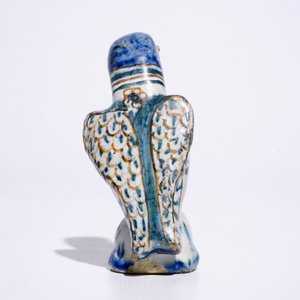 A polychrome Dutch Delft model of a parrot, 18th C. — photo 4