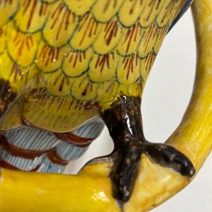 A polychrome Dutch Delft model of a parrot on a ring, 18th C. — 照片 11