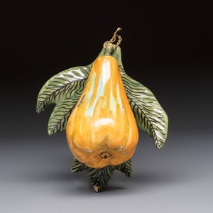 A polychrome Dutch Delft model of a pear — photo 1