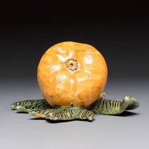 A polychrome Dutch Delft model of a pear — photo 6