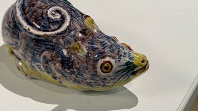 A polychrome Dutch Delft model of a squirrel, 18th C. — photo 3