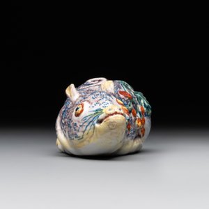 A polychrome Dutch Delft model of a squirrel, 18th C. — photo 3