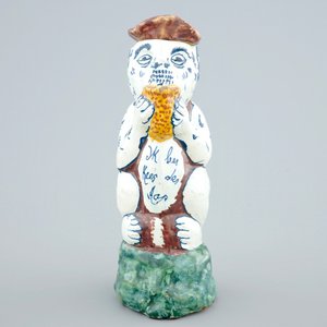 A polychrome Dutch Delft monkey-shaped jug, 19th C. — photo 3