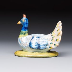 A polychrome Dutch Delft 'Peacock' cover, 18th C. — photo 3
