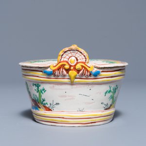 A polychrome Dutch Delft petit feu butter tub and cover with cows and goats, 18th C. — photo 2