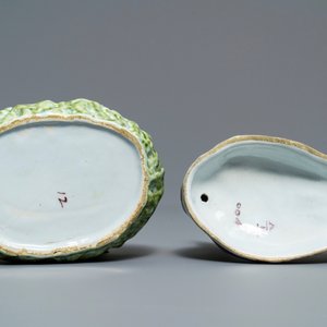 A polychrome Dutch Delft 'plover' butter tub and cover, 18th C. — photo 7