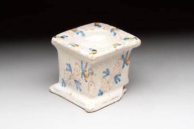 A polychrome Dutch maiolica salt, excavated in The Hague, probably Verstraeten workshop, Haarlem, 17th C.
