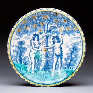 A polychrome English Delftware 'Adam and Eve in the Garden of Eden' dish, 17th C. — foto 1