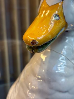 A polychrome French faience duck tureen and cover, Marseille, 18th C. — 照片 13