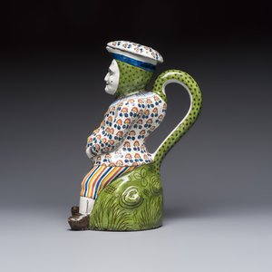 A polychrome French faience 'Jacquot' table fountain, Desvres, ca. 1900 — photo 2