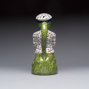 A polychrome French faience 'Jacquot' table fountain, Desvres, ca. 1900 — photo 3