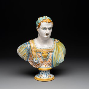 A polychrome Italian maiolica bust of Caesar, Deruta, 17th C. — photo 1
