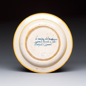 A polychrome Italian maiolica dish with Christ opposite the Temple on the Mount of Olives, Rimini, 16th C. — photo 2