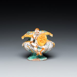 A polychrome Italian maiolica salt, Deruta, 17th C. — photo 3