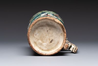 A polychrome Iznik mug, late 16th C. — photo 7