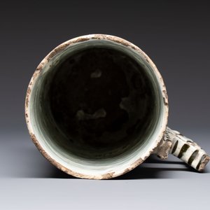 A polychrome Iznik mug, late 16th C. — photo 6