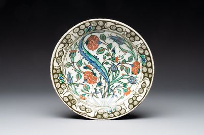 A polychrome Iznik pottery 'saz leaf' dish, Turkey, late 16th C.