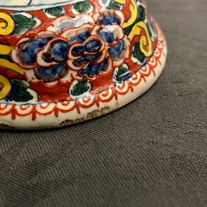 A polychrome mixed technique Dutch Delft brush back, 18th C. — 照片 5