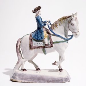 A polychrome model of a horse and rider, Dutch Delft or Northern-French, 18th C. — photo 2