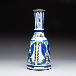 A polychrome pottery hookah base and a Persian turquoise-glazed pottery jar, late Qajar period, Iran, 19/20th C. — 照片 12