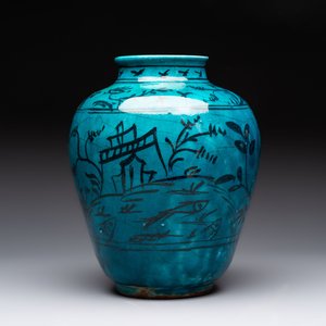 A polychrome pottery hookah base and a Persian turquoise-glazed pottery jar, late Qajar period, Iran, 19/20th C. — 照片 3