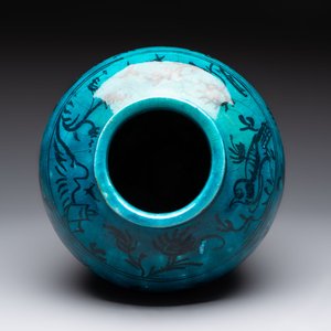 A polychrome pottery hookah base and a Persian turquoise-glazed pottery jar, late Qajar period, Iran, 19/20th C. — 照片 6