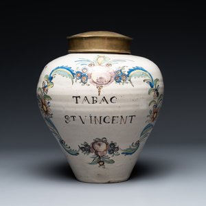 A polychrome pottery 'St. Vincent' tobacco jar, France, 18th century — photo 2