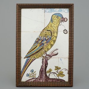 A polychrome tile plaque or panel with a parrot, Lille, 18th C. — 照片 1